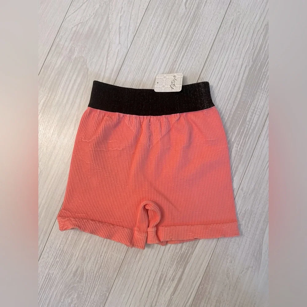 🎉 HOST PICK 🎉 NWT Free People Seamless Shorts | CORAL REEF - Picture 7 of 9
